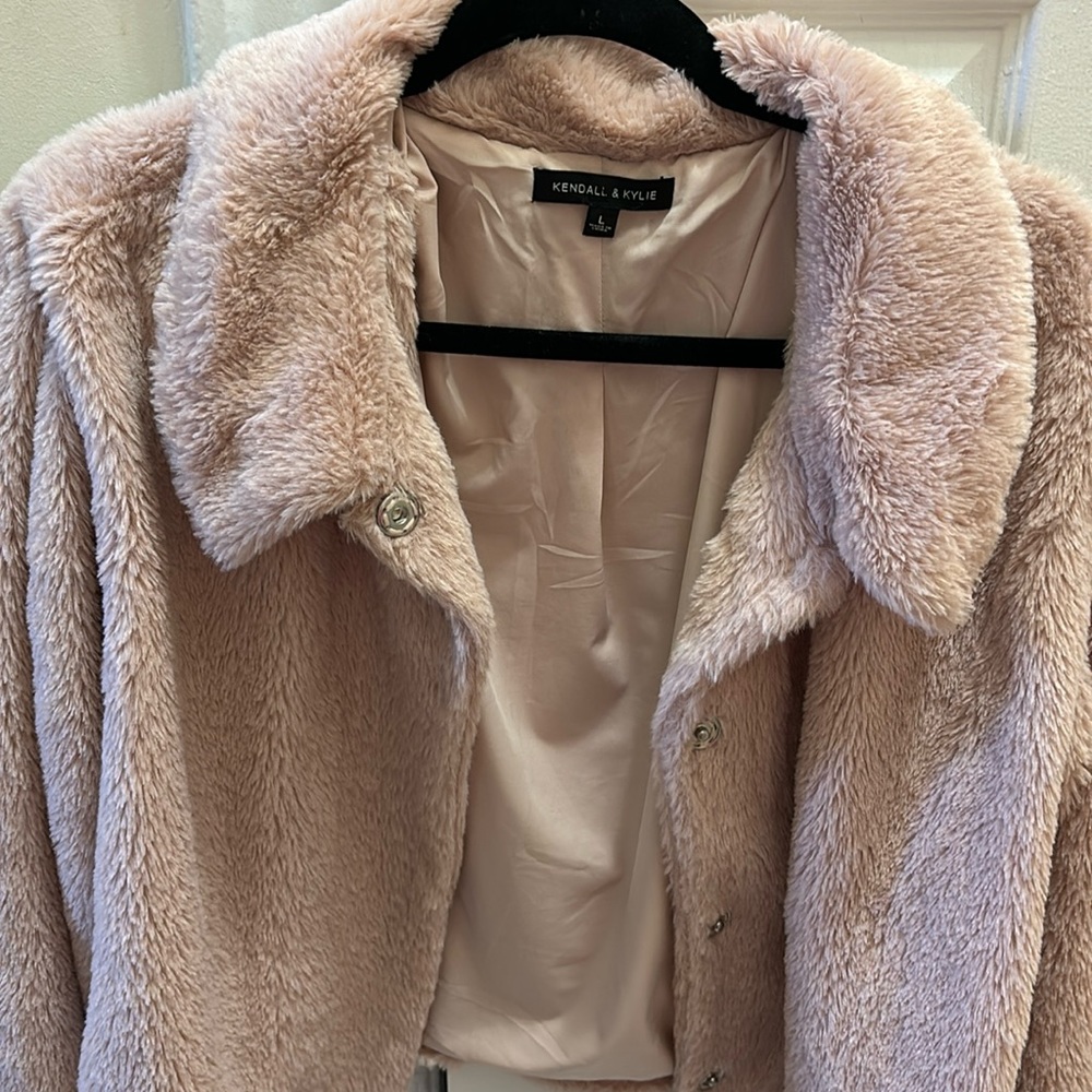 Kendall & Kylie pink fur jacket